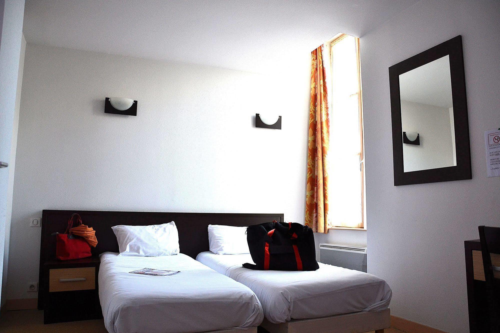 Hotel Les Benedictins 2*